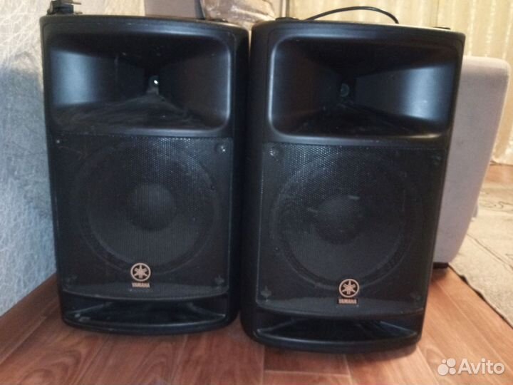 Колонки активные yamaha две штуки