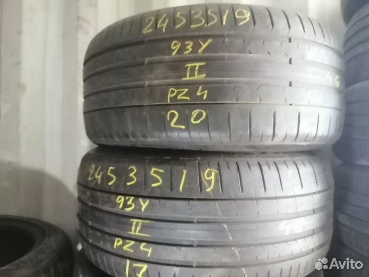 Pirelli P Zero PZ4 245/35 R19