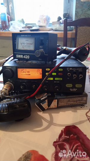 Автомобильная рация с антенной