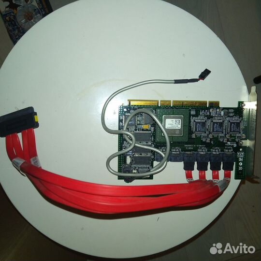 6-портовый SATA raid контроллер Adaptec AAR-2610SA