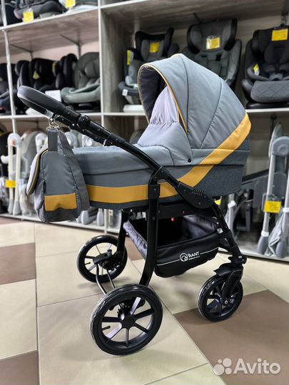 Новая коляска на надувных колесах, Польша