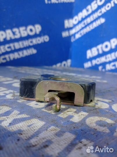 Замок капота Daewoo Nexia седан 2010