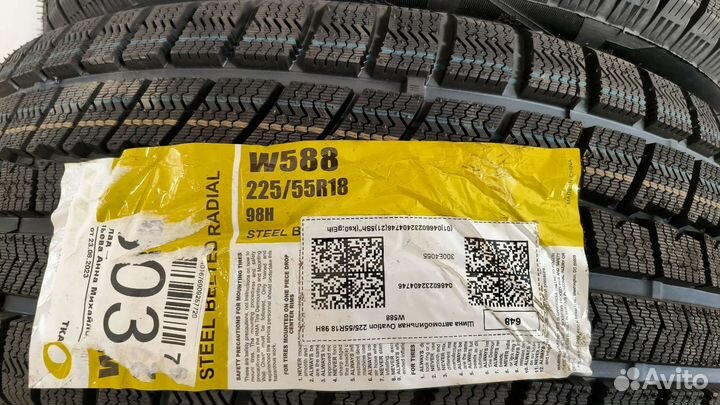 Ovation W-588 225/55 R18 98H