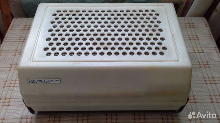 Проигрыватель винила СССР