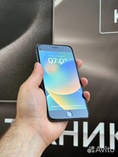 iPhone 8 Plus, 64 ГБ