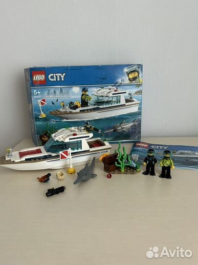 Lego City 60242, 60221, 60150, 70428