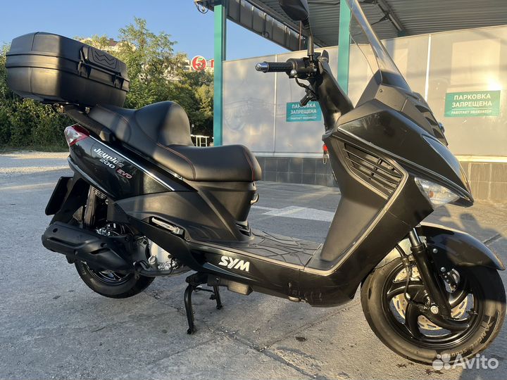 SYM joyride 200i evo