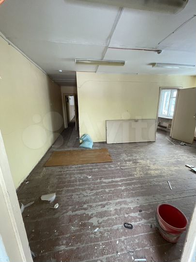 3-к. квартира, 83 м², 1/5 эт.