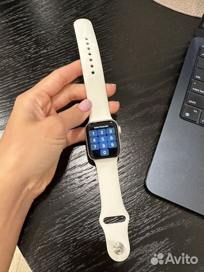 Apple watch 5 (40 mm)