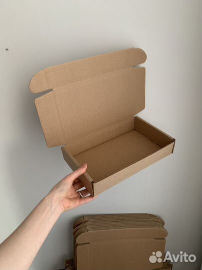 Коробки самосборные новые 35 шт
