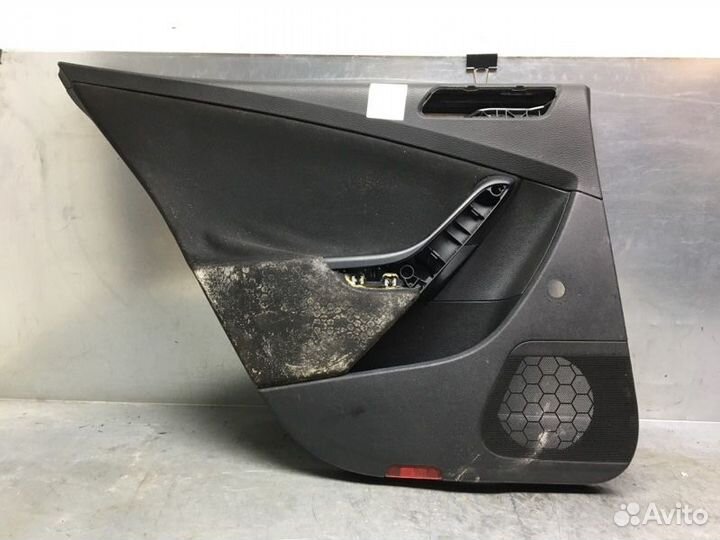 Обшивка двери задней левой Volkswagen Passat B6