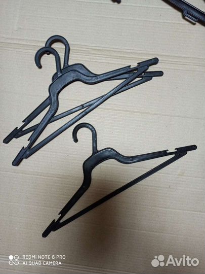 Плечики, вешалки для одежды