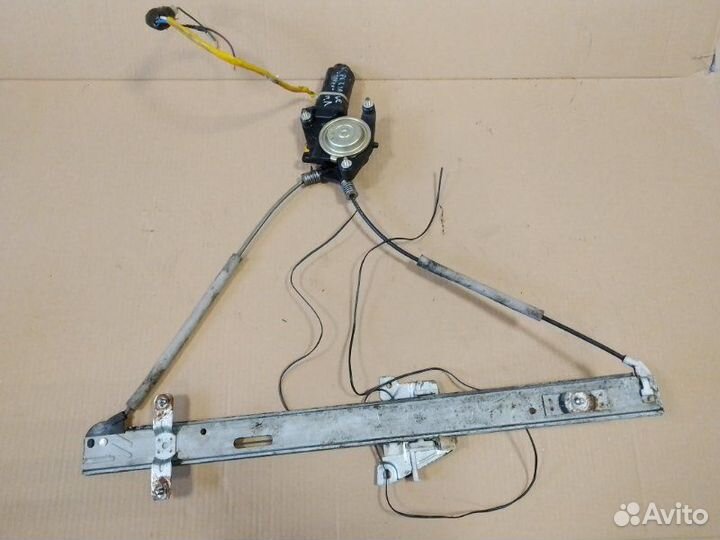 Стеклоподъемник передний левый Kia Sportage 2.0