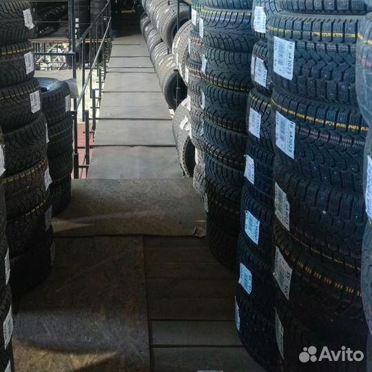 Nokian Tyres Hakkapeliitta R2 245/45 R19 102R