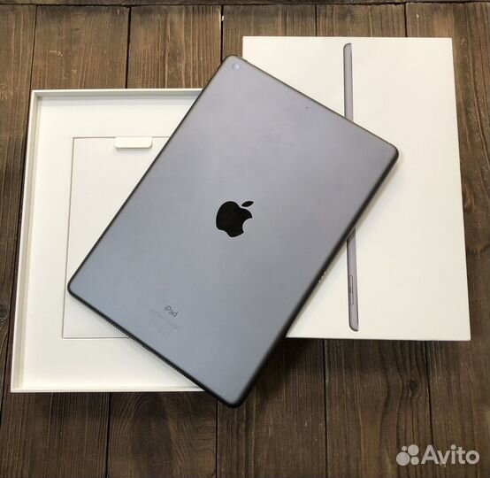 Б/У iPad 10.2 32Gb Wi Fi (8Gen) Space Gray