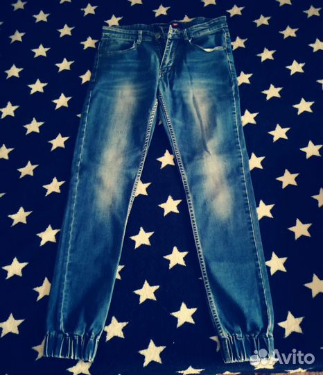 Джинсы