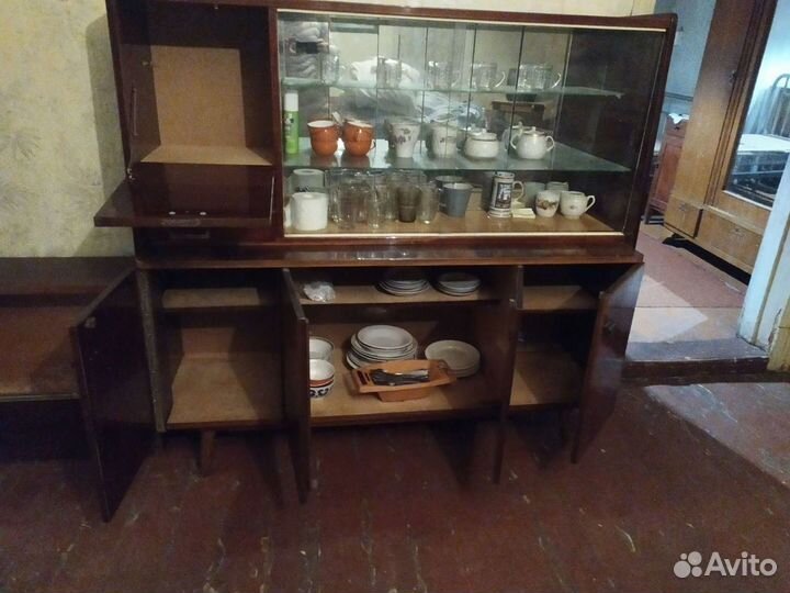 Шкаф сервант СССР