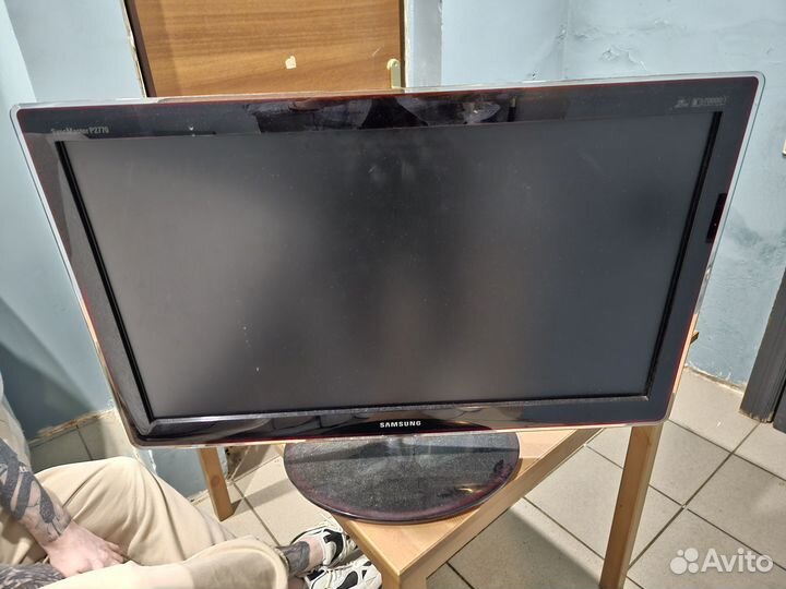 Монитор samsung P2770H