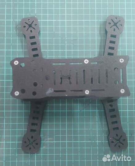 Корпус FPV дрона, квадрокоптер