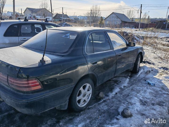 Toyota Camry, 1993