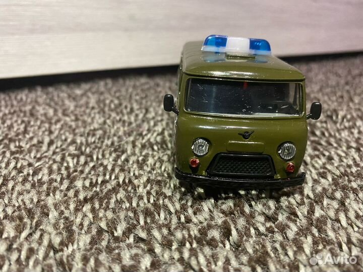 УАЗ 3741 ваи, металл