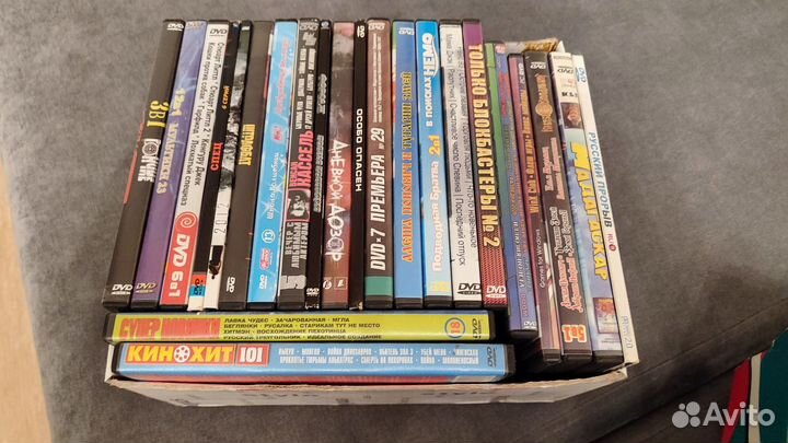 Dvd диски 45 шт с мультфильмами, фильмами, музыкой