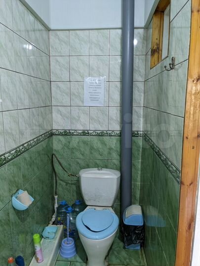 Комната 14 м² в 4-к., 1/2 эт.