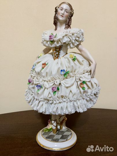 Балерина. Кружевной фарфор.Германия