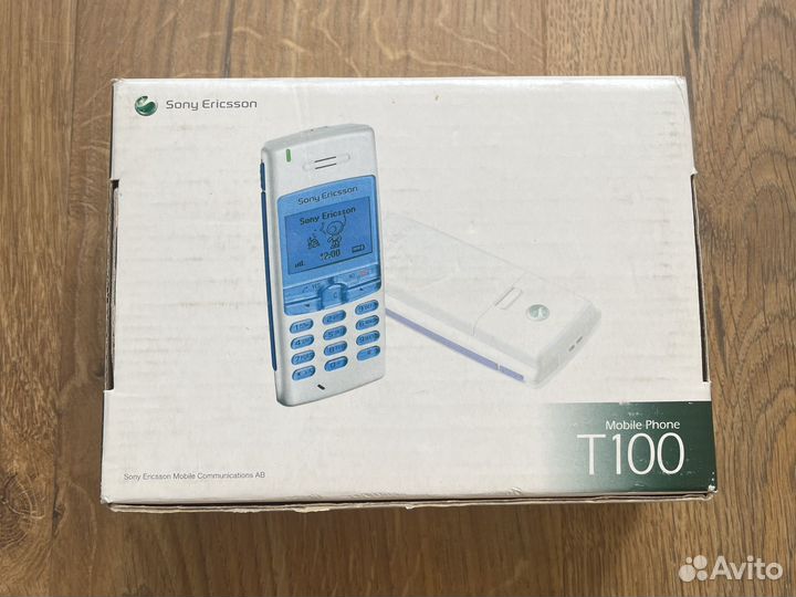 Коробка sony ericsson T100