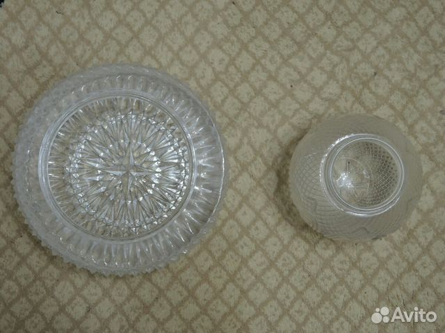 2 стеклянных плафона