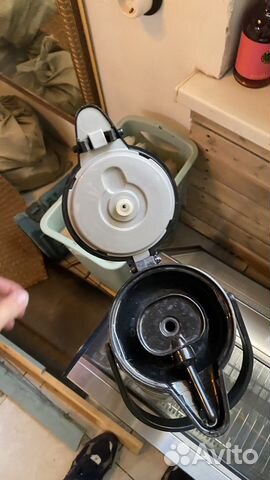 Термос с помпой