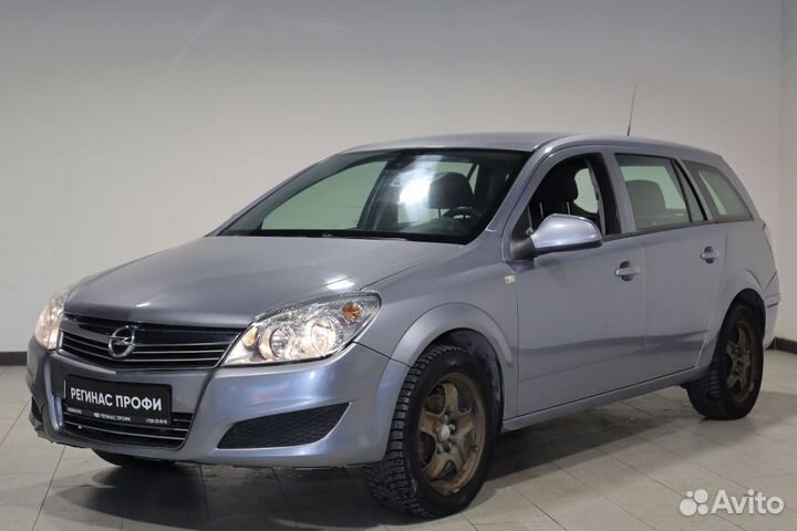 Opel Astra 1.6 МТ, 2011, 133 000 км