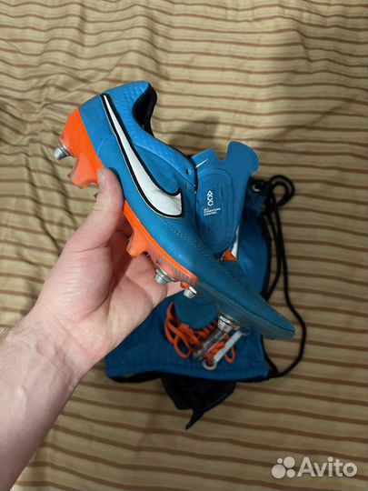 Проффесиональные бутсы Nike Tiempo