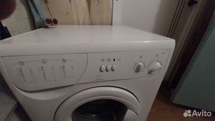 Стиральная машина indesit