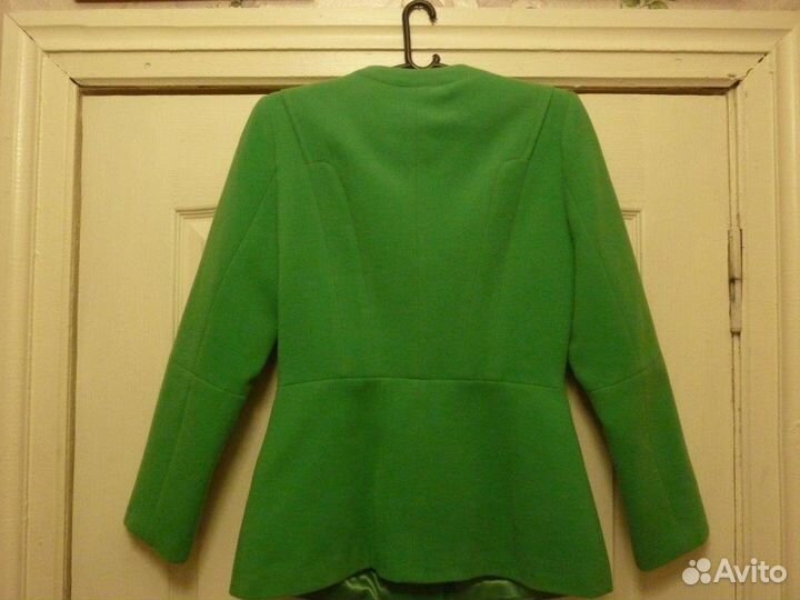 Полупальто на девочку подростка