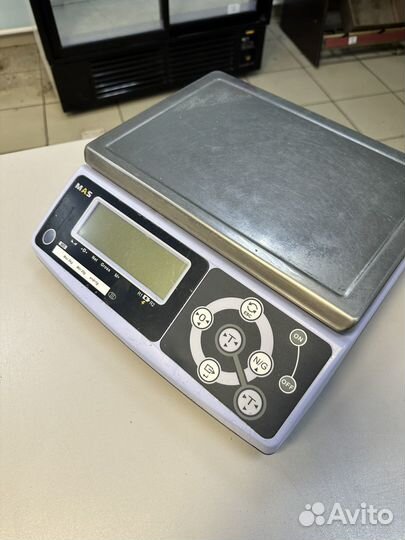 Холодильный шкаф, весы, сигаретница, стеллажи и др