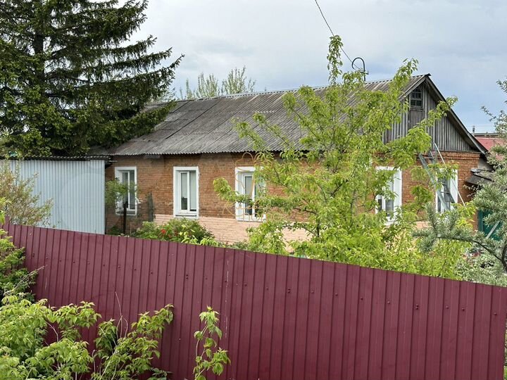 Дом 52,7 м² на участке 6 сот.