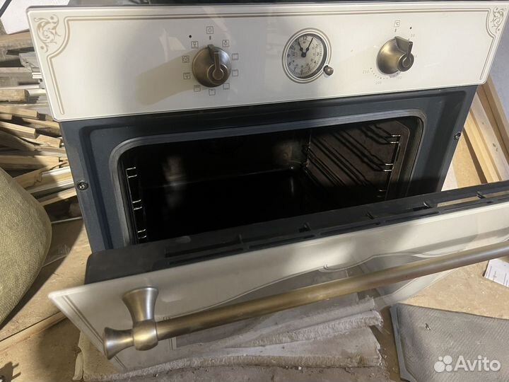 Духовой шкаф Electrolux opeb2500V
