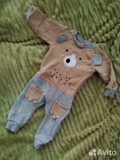 Продам пакет вещей на мальчика до года