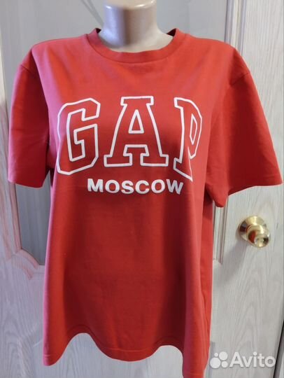 Футболка Gap