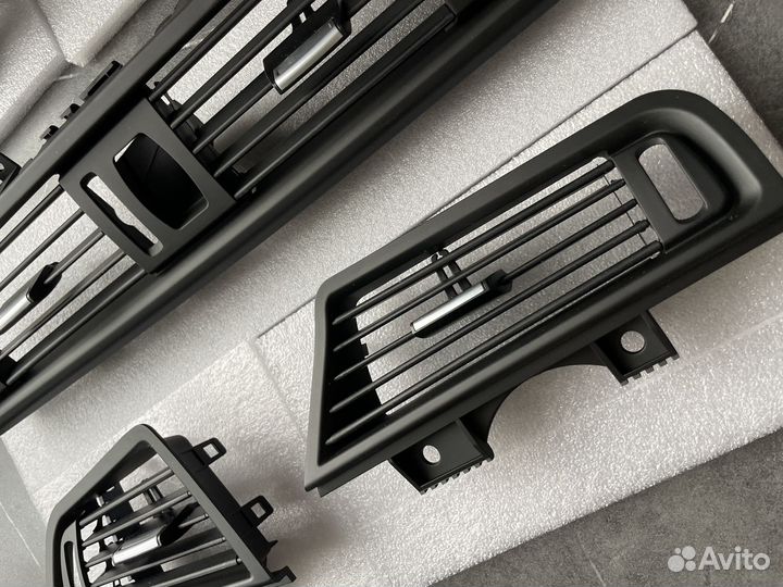 Дефлектор решетка воздуховод BMW F10 F11 F18