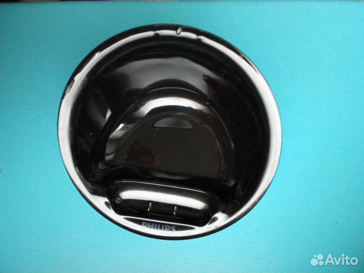 Зарядный стакан philips для кнопочного телефона с