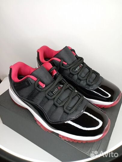 Кроссовки Nike Air Jordan 11 Retro Low