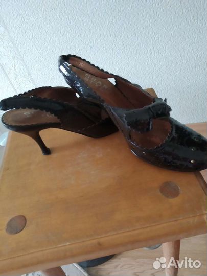 Босоножки женские