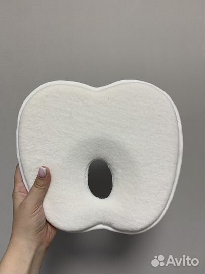 Подушка ортопедическая для новорожденных