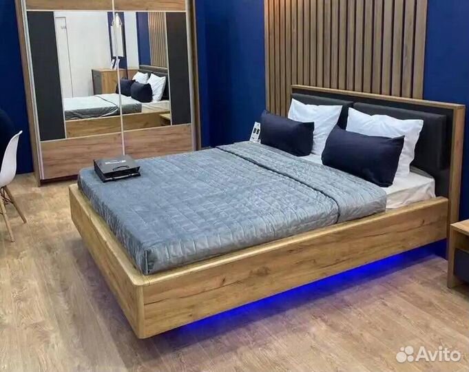 Кровать 