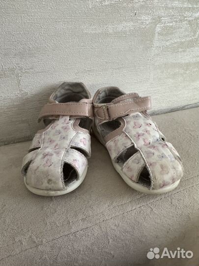 Сандали на девочку 23 размер