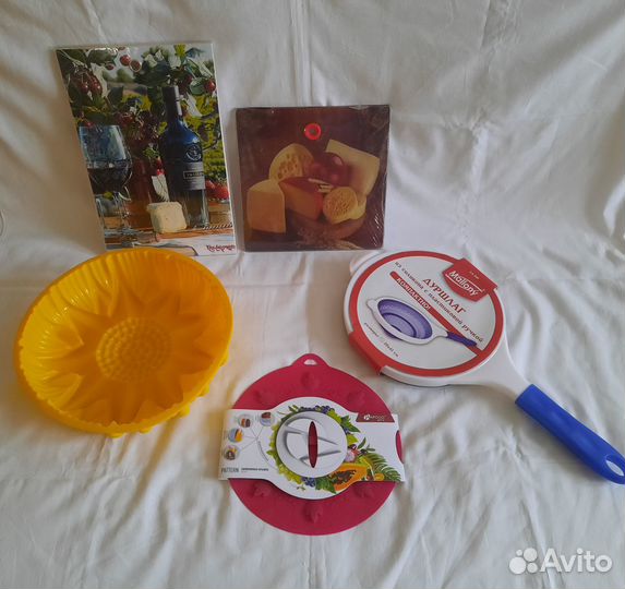 Разная кухонная утварь