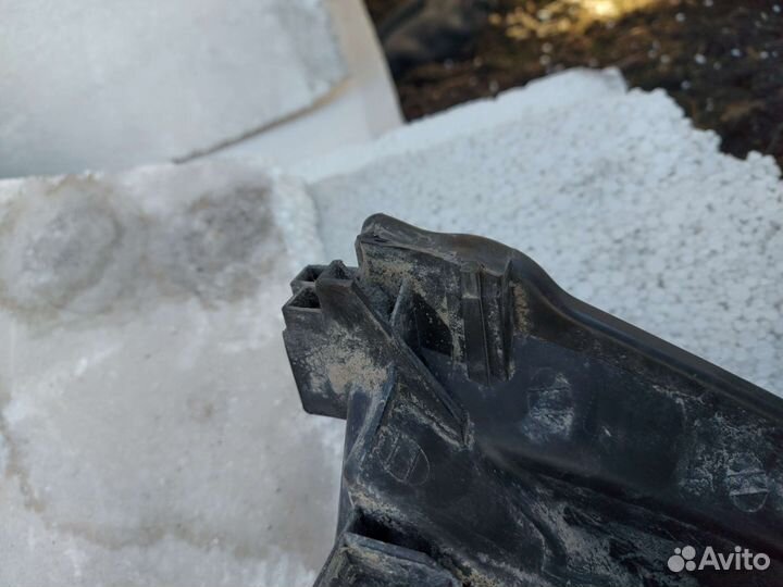 Фара левая nissa x-trail t30