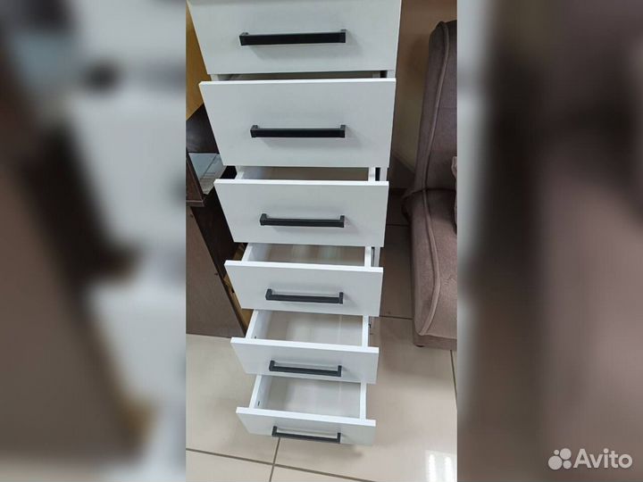 Комод белый новый